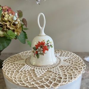 Vintage Sadler Christmas Dinner Bell